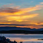 Ocean View Penthouse, The Harbour Mill, Westport