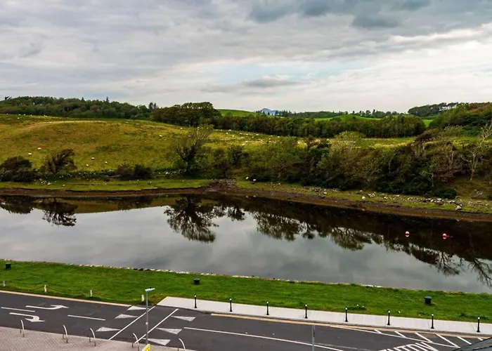 Ocean View Penthouse, The Harbour Mill, * Вэстпорт