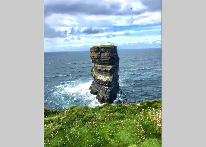 Апартаменты Ocean View Penthouse, The Harbour Mill,